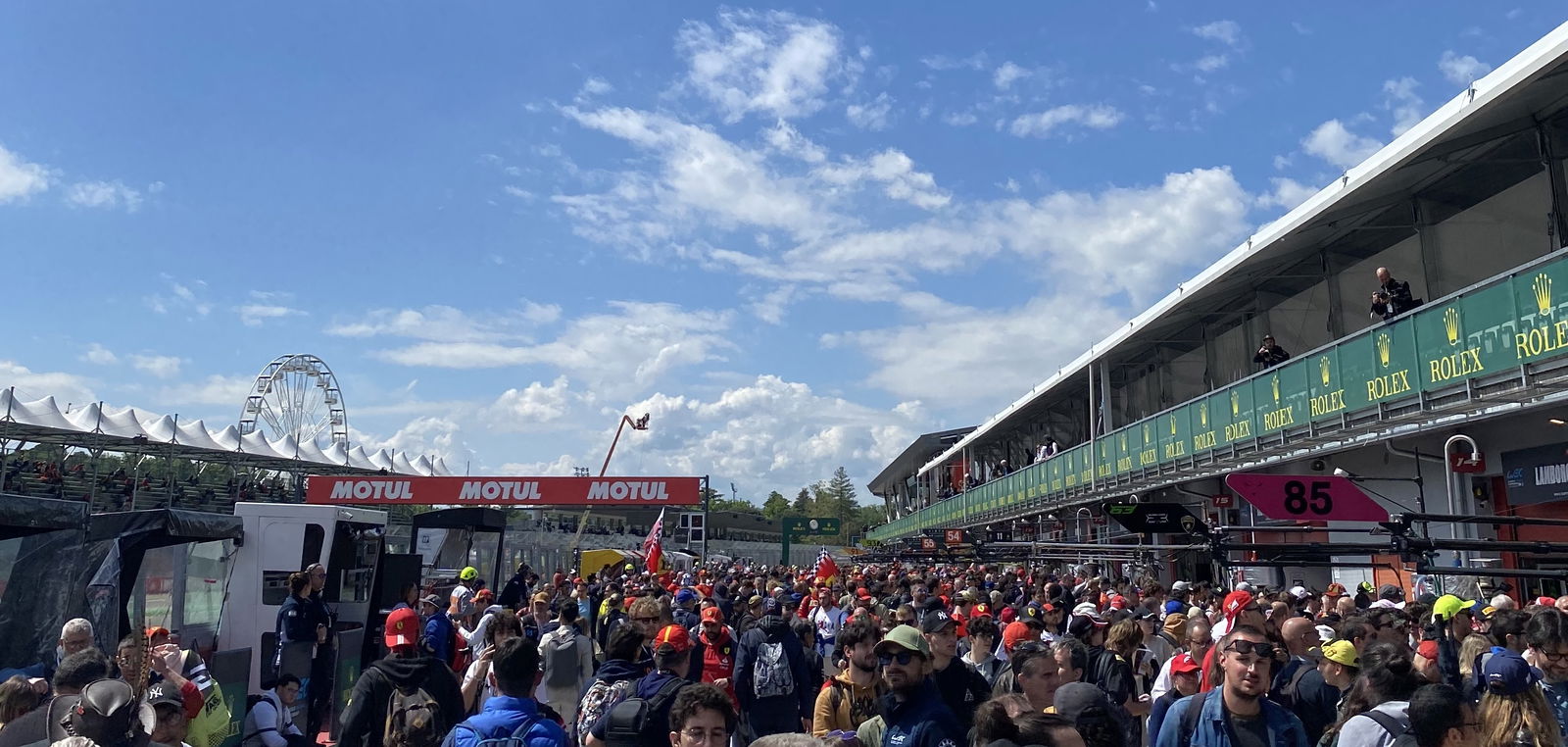 The pit lane ahead of qualifying for the 6 Hours of Imola